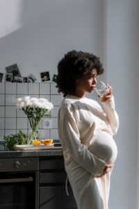 Best Natural Skincare Products For Pregnant Women - Kanda Natural